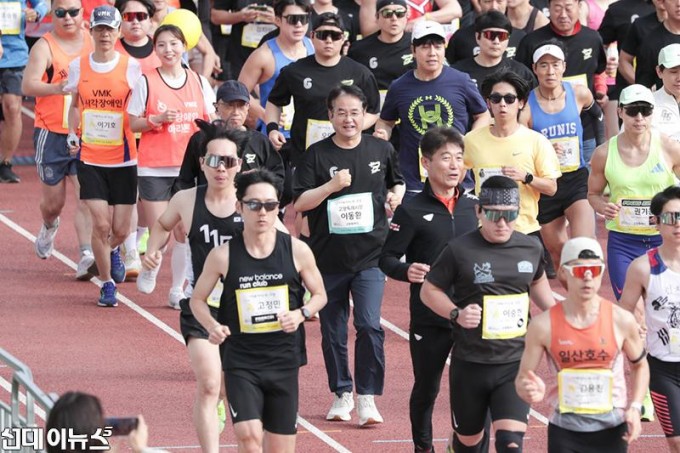 1.2024 고양시-JTBC 하프마라톤 대회(4).jpg