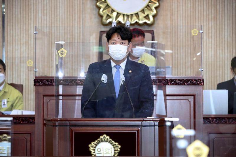고양시의회 박한기 의원, 마스크 배부사업, 교외선 노선변경을 주제로 시정질문 펼쳐