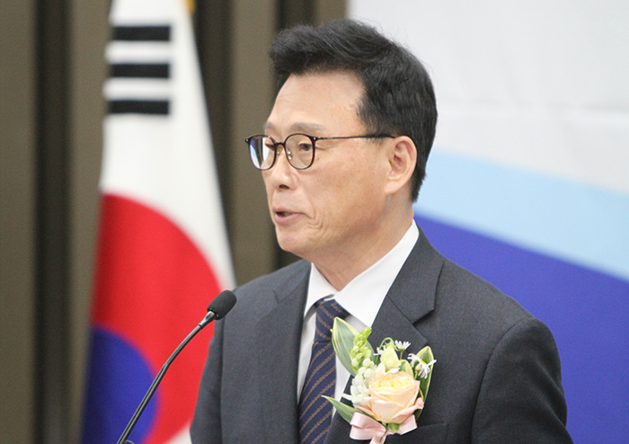 '친이낙연계' 박광온, 신임 원내대표 선출···“담대한 변화와 견고한 통합”